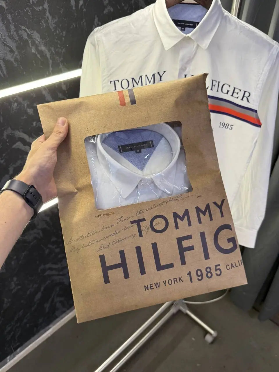 Tommy_Hilfiger Premium Shirt with Tommy bag