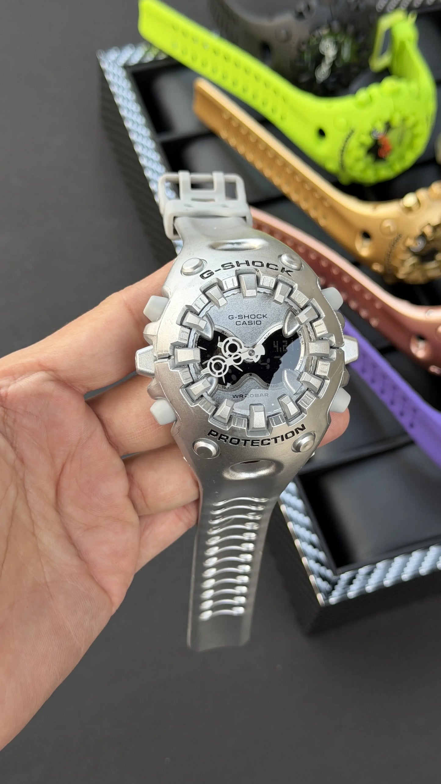 G shock Ga V01