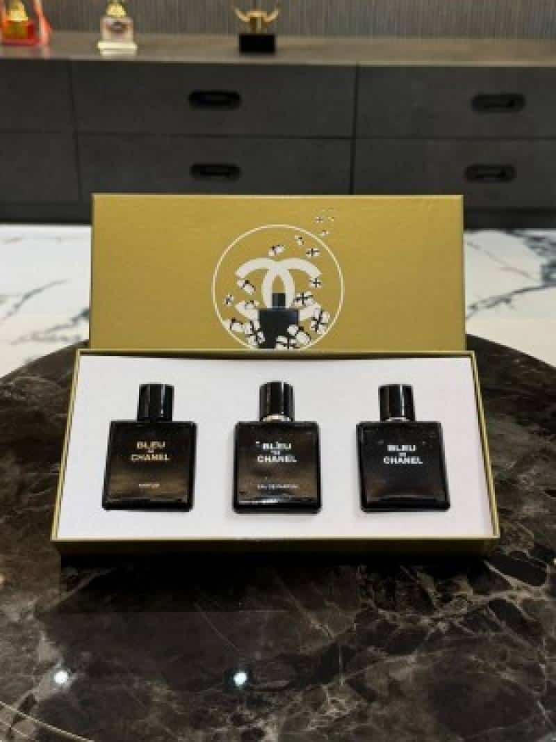 Bleu_De_Chanel_Gift_Set_Of_3_(477)