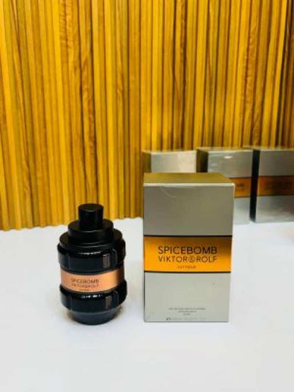 VIKTOR & ROLF SPICEBOMB EXTREME EDP POUR HOMME 90ML (697)