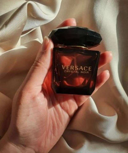 Versace Crystal Noir EDT 90ML (328)