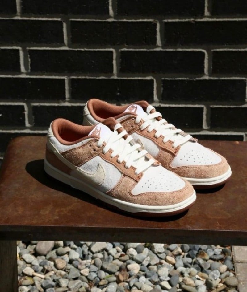 Nike sb dunk low medium curry