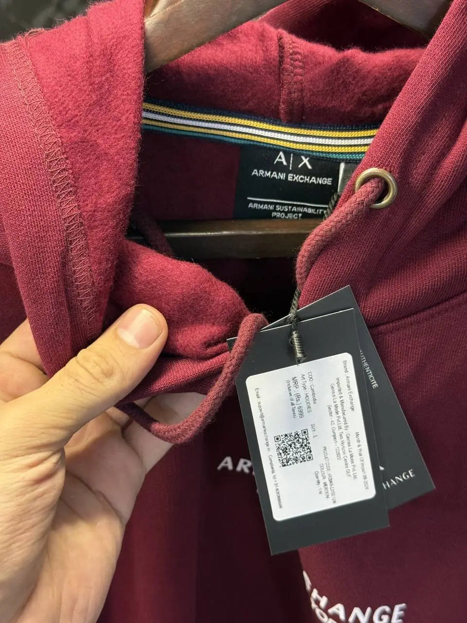 Arman i Ex..change Store Article Hoodie ( 400gsm )
