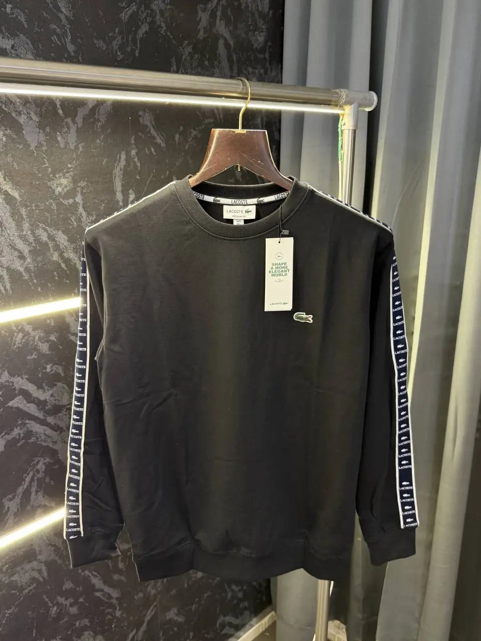Lacost e Premium Sweatshirt Store Article (Black)