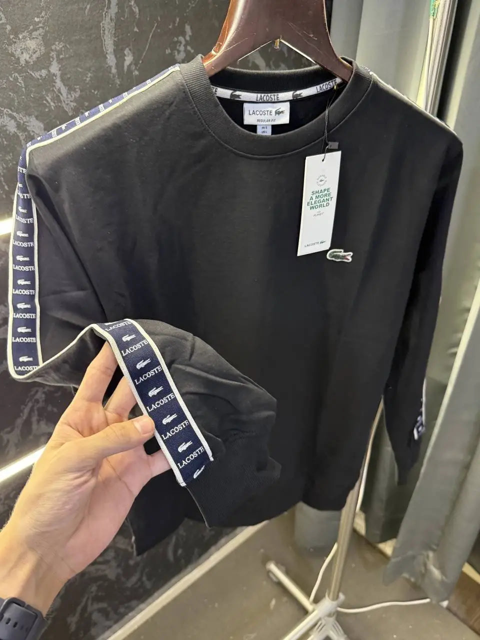 Lacost e Premium Sweatshirt Store Article (Black)