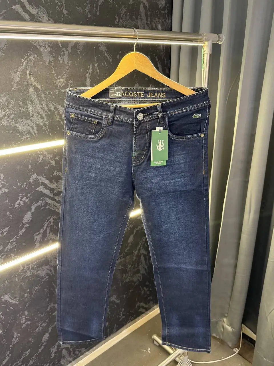 Lacost e Straight Fin Premium Denim