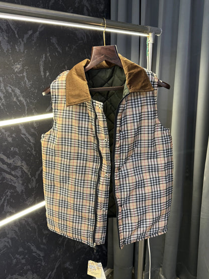 Burberr y Reversible Sleeveless Puffer Jacket (OLIVE)