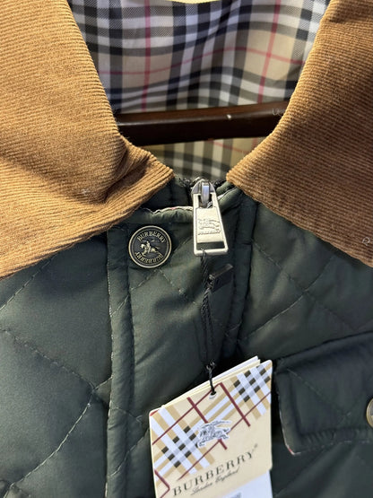 Burberr y Reversible Sleeveless Puffer Jacket (OLIVE)