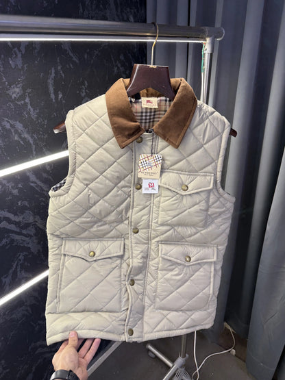 Burberr y Reversible Sleeveless Puffer Jacket (CREAM)