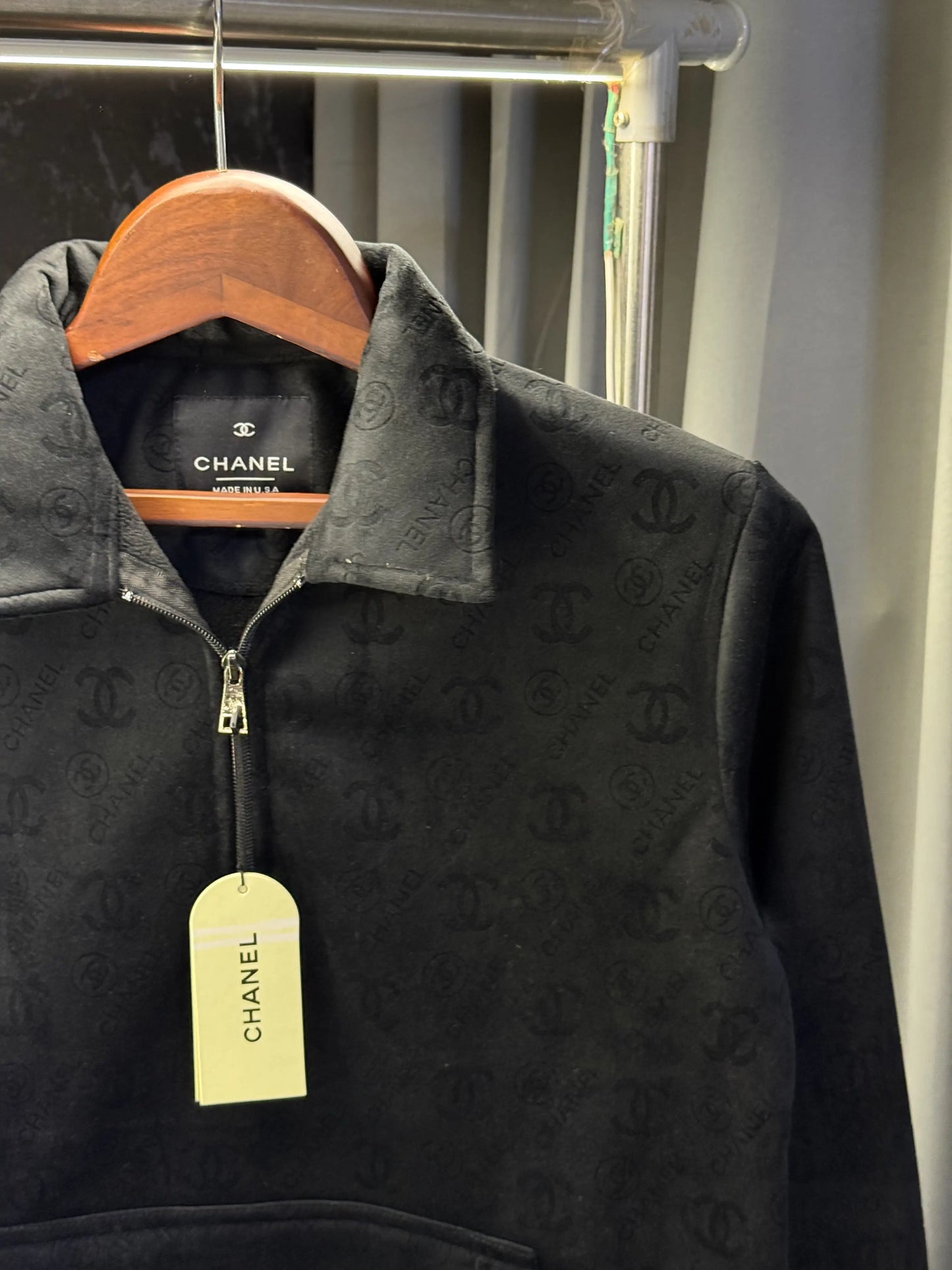 Chane l Paris Imported Sweatshirt ( Black )