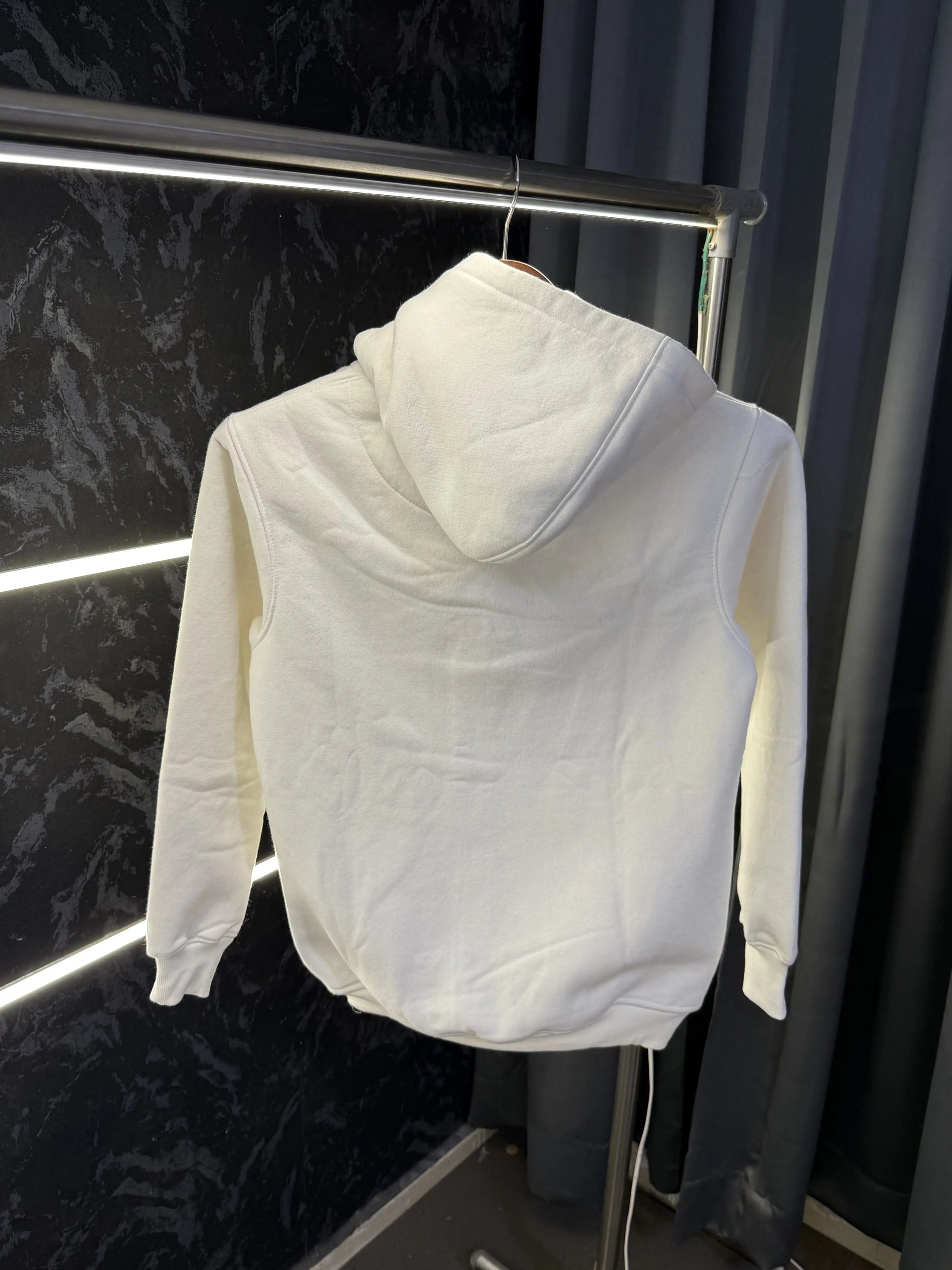 Arman i Exchang e Zipper Pull Over Hoodie (White)