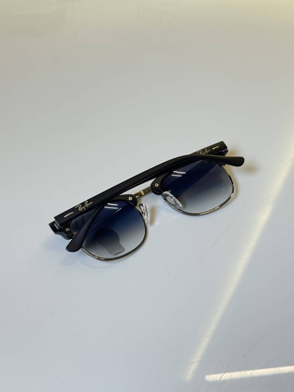 Rayban_3016_Clubmaster_Blue_Shaded