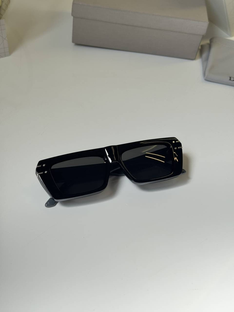 Dior_29_Grey_Black